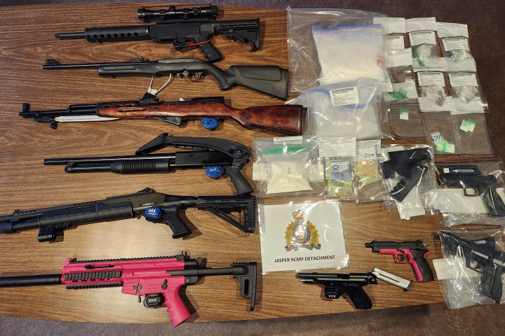 RCMP find 7 guns, illegal drugs in Jasper home