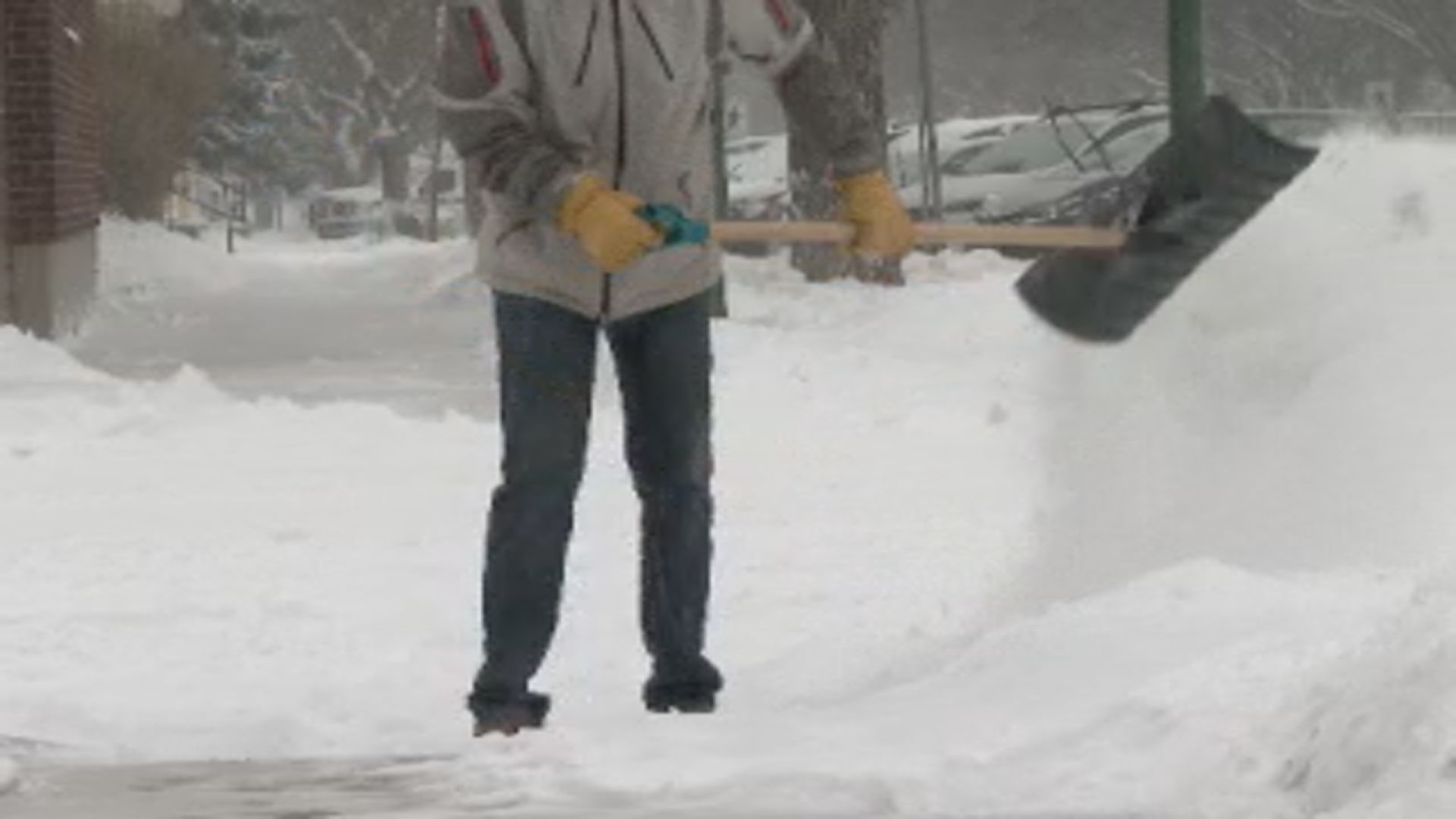 Тъй като по голямата част от Албърта продължава да се справя