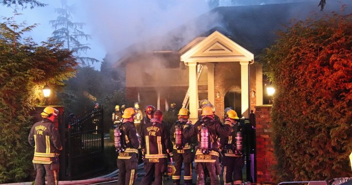 Един човек загина след пожар в къща на Нова година в Южен Съри
