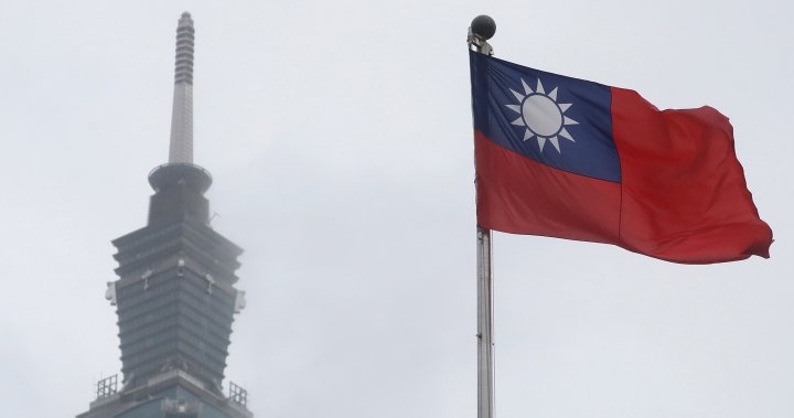 Министерството на отбраната на Тайван заяви че е открило 23