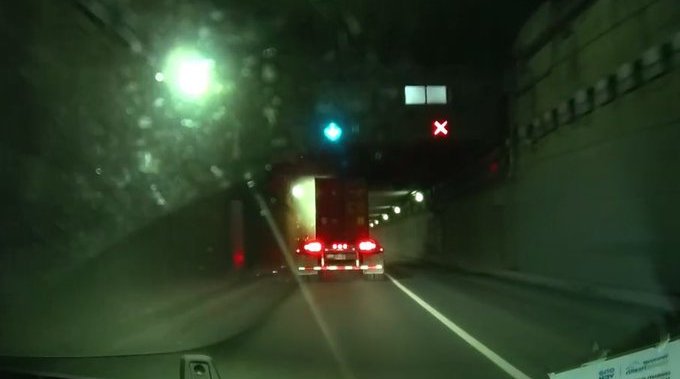 Глоби, спиране за стачка на камиони в тунела Джордж Маси