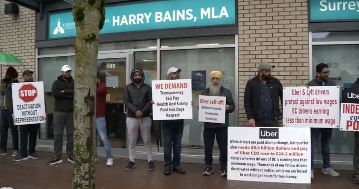 网约车和外卖送餐员在不列颠哥伦比亚省劳工部长办公室外举行抗议活动