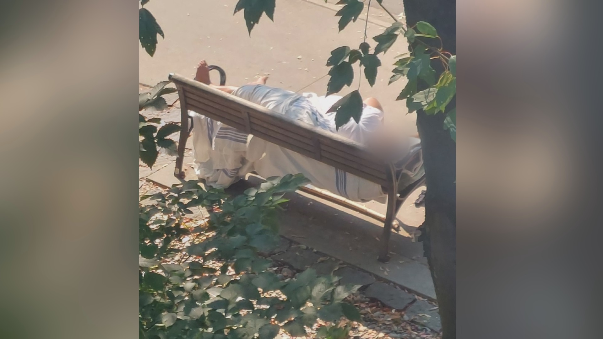 Жител който живее близо до Обща болница във Ванкувър казва