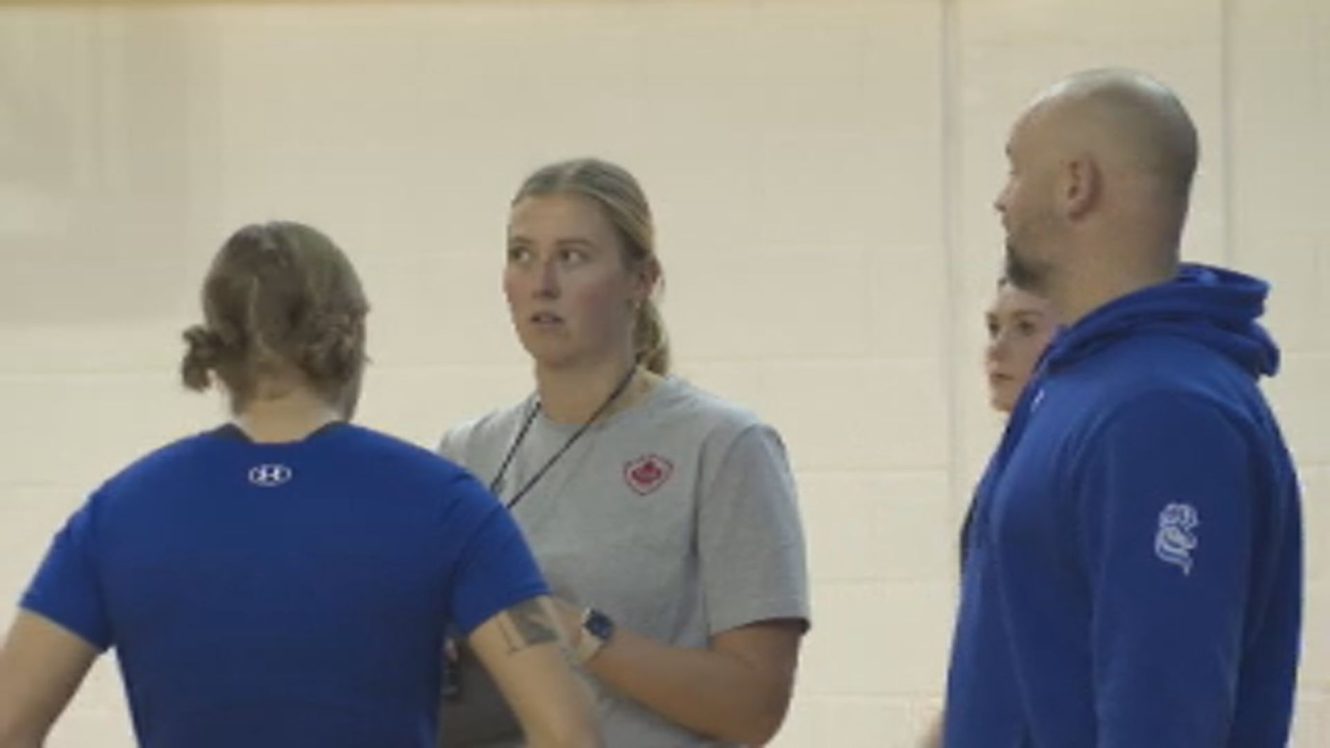 Няколко треньори на женския университетски отбор по ръгби в University