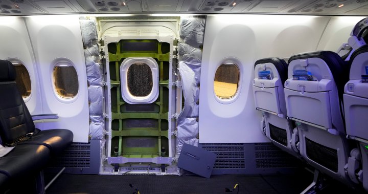 Авиокомпаниите трябва да проверяват тапите на вратите на самолетите Boeing 737, казват властите в САЩ