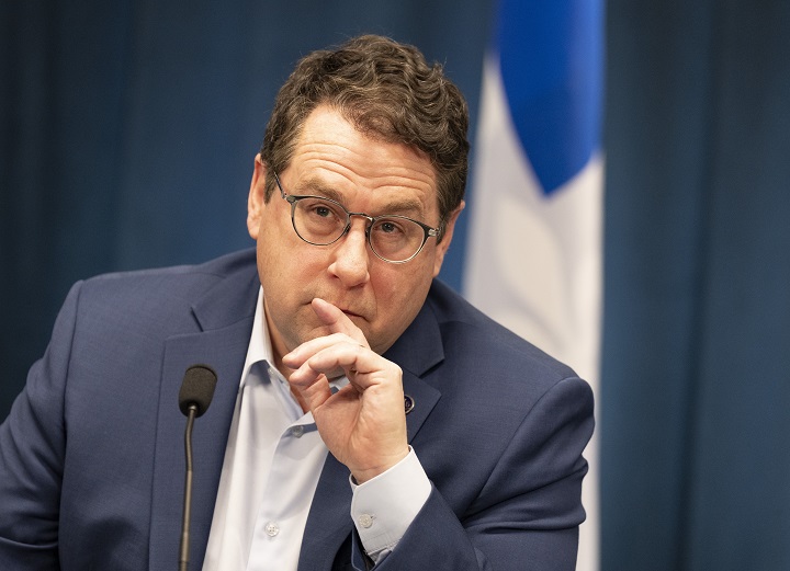 Quebec minister asks prime minister to halt ‘open bar’ immigration