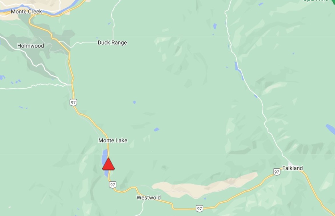 Сериозен сблъсък включващ две превозни средства в блок 3800 на