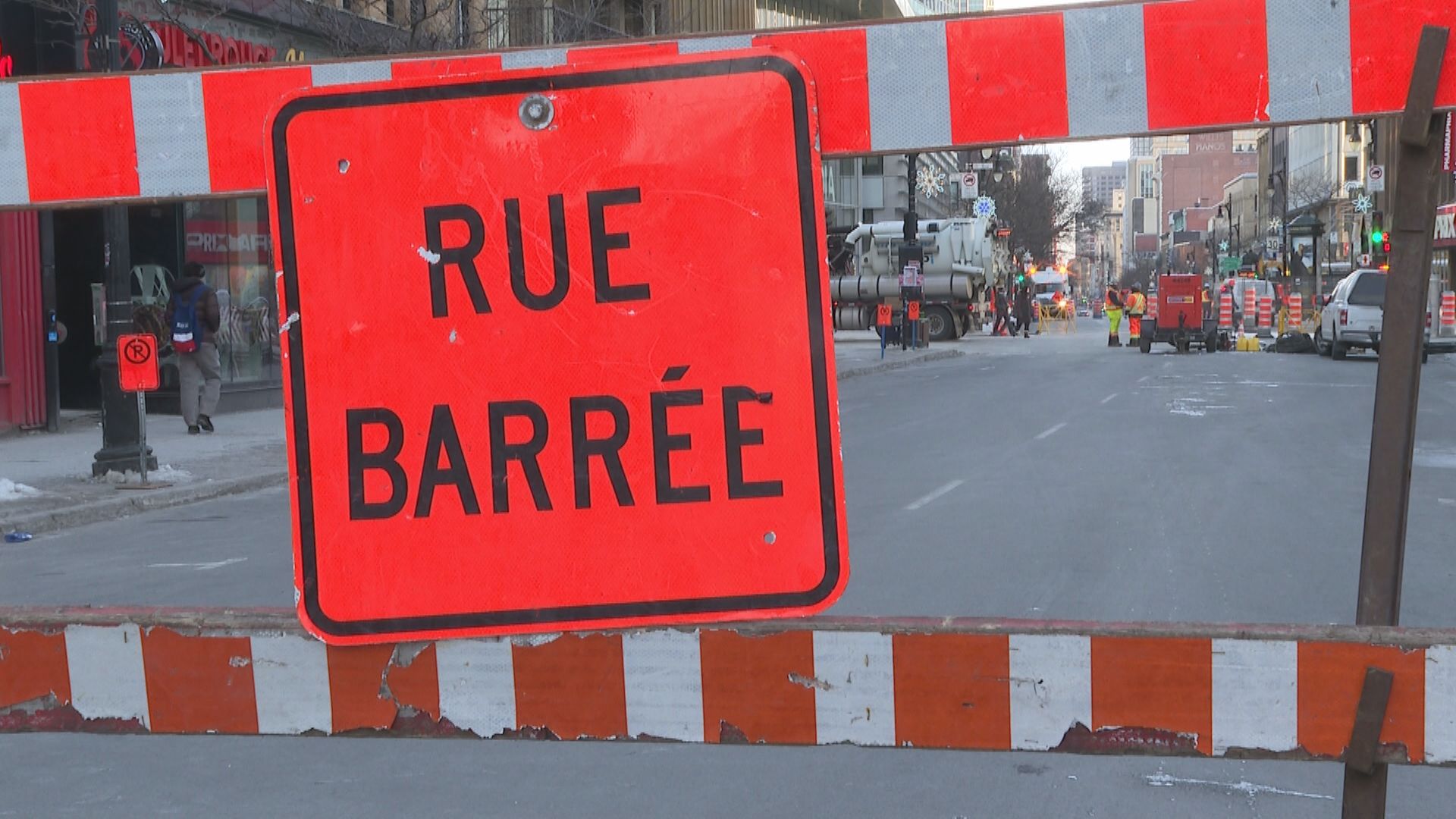 Задръстванията задръстиха сърцето на центъра на Монреал във вторник сутринта