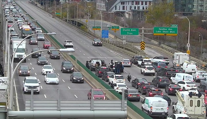 A post from @TPSoperations at the time indicates that the westbound lanes of the highway at Spadina Avenue were blocked for around five minutes.
