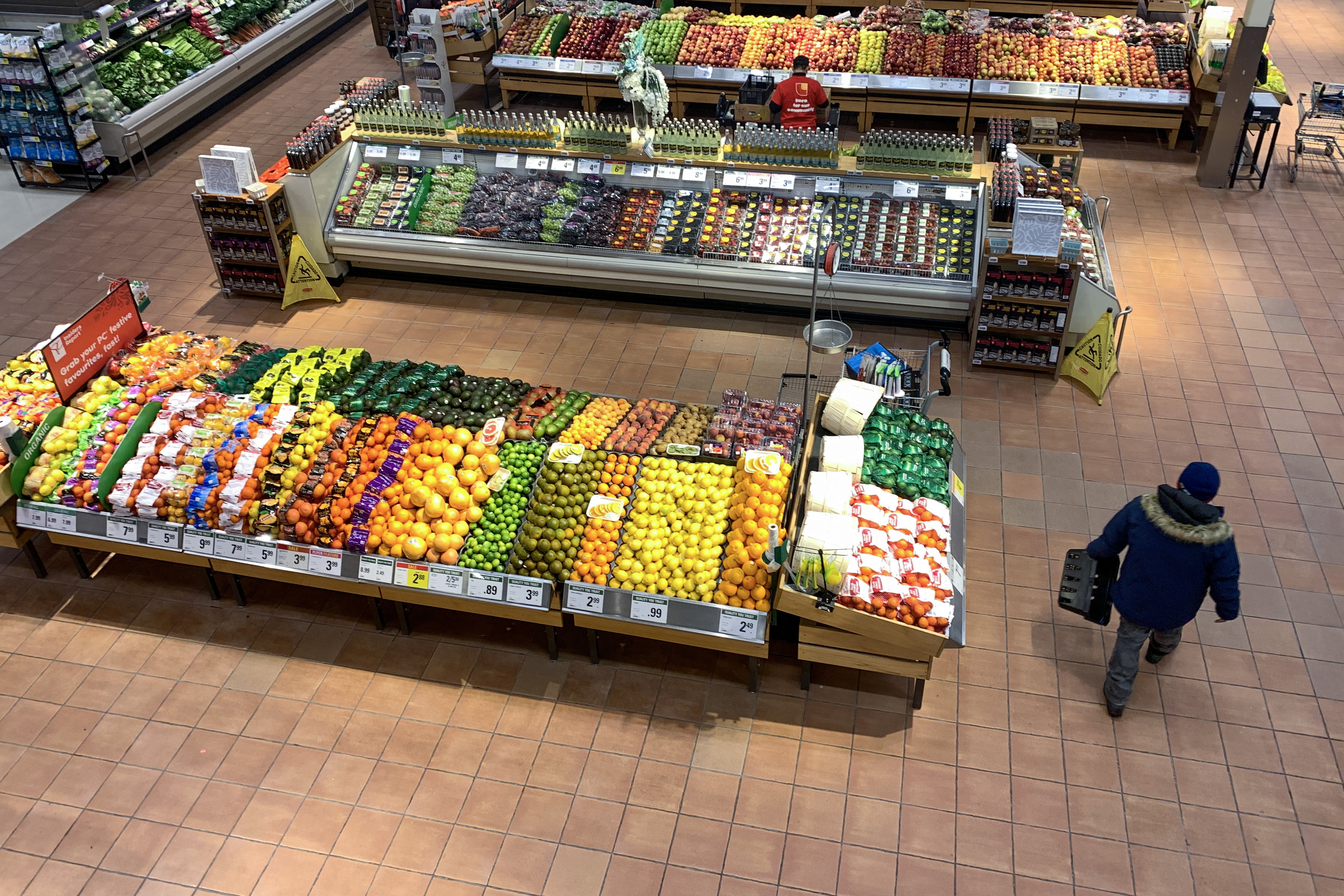 Inflation ticks up to 3.4% in December, grocery pressures steady