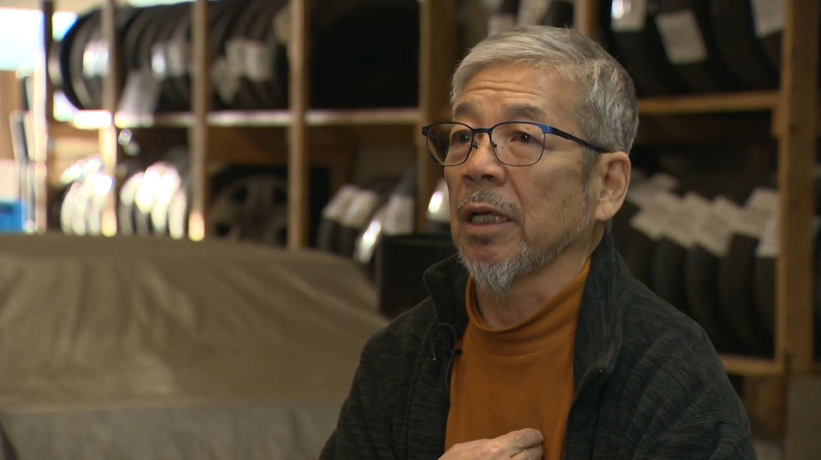 74 годишен собственик на бизнес в Ричмънд който беше ранен при