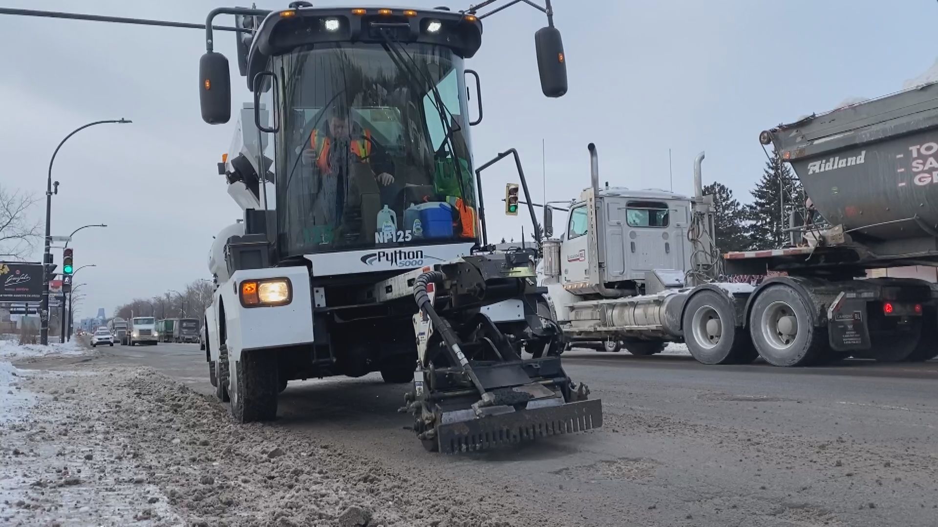 Шофьорите в Монреал може да забележат че завиват и избягват