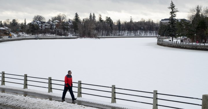 Rideau Canal still closed to skating as temperatures not in ‘sweet spot’