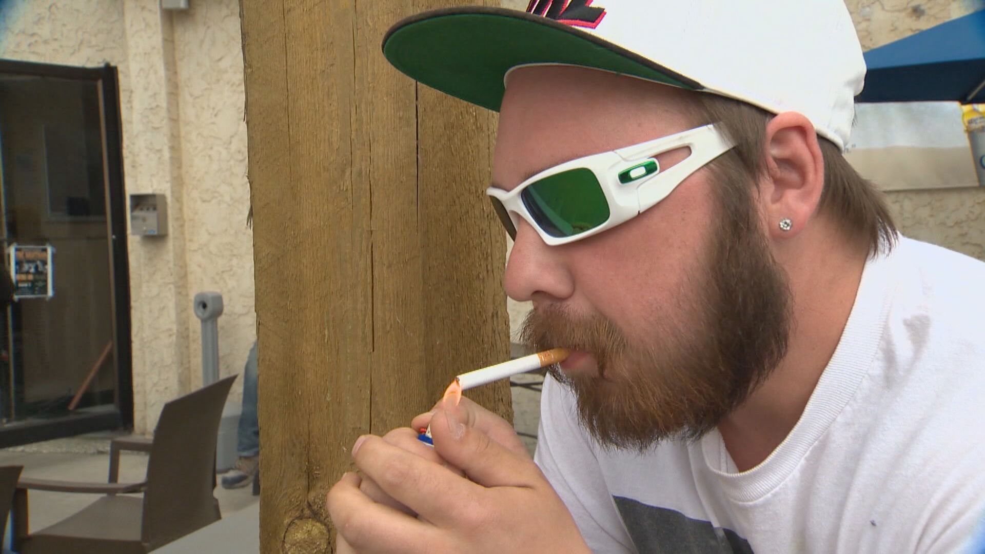 Sask Raises Minimum Age To Buy Tobacco And Vape Products Starting   Smoking Age Increase Still 