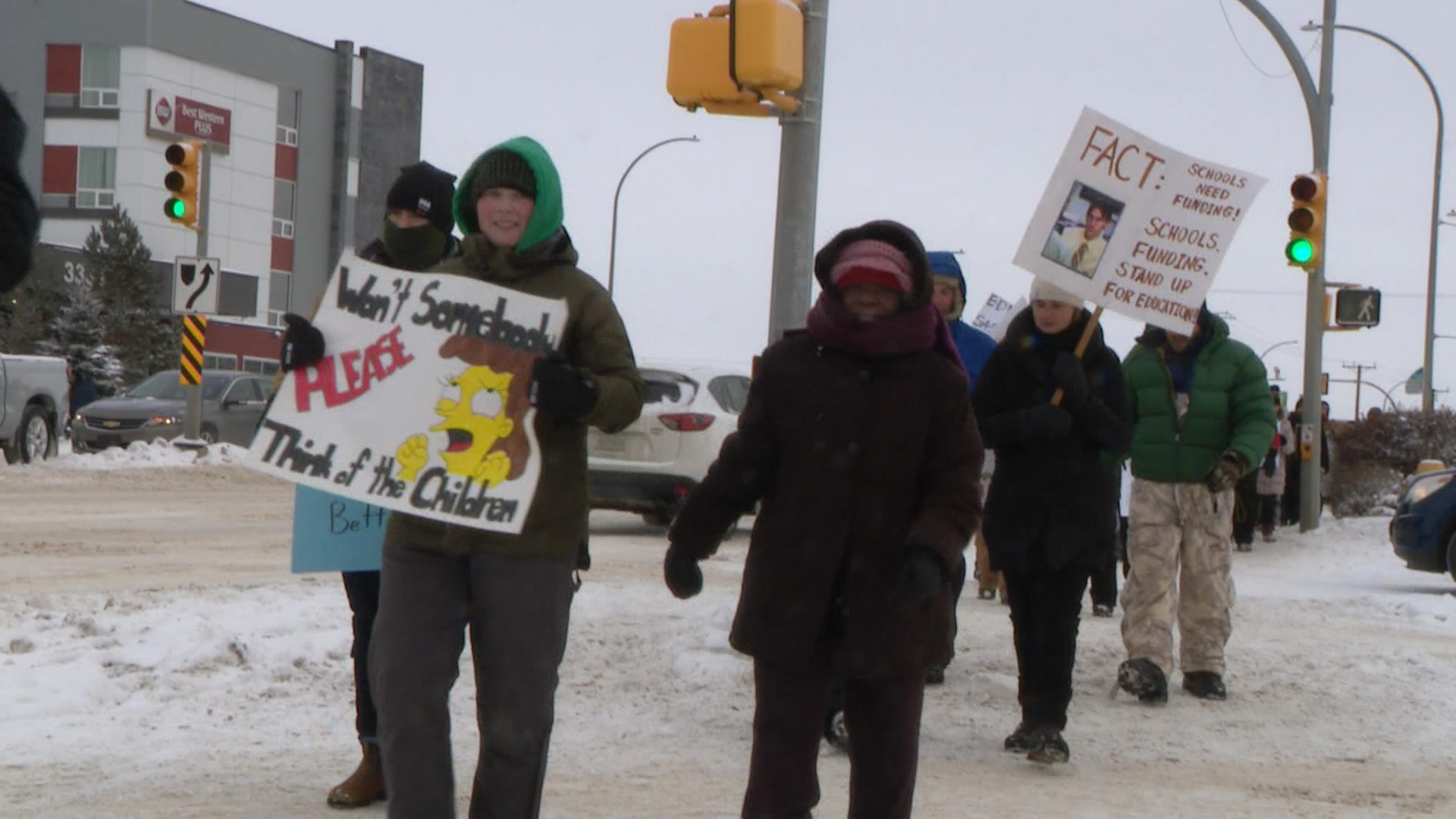 Saskatoon students give insight on state of schools while supporting teachers