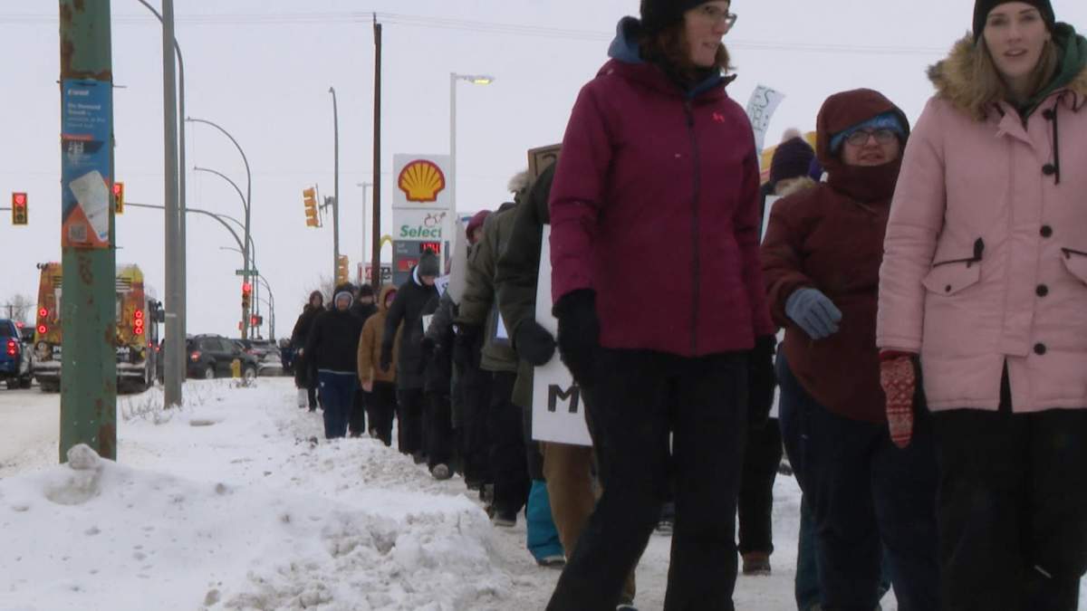 Parents, teachers and students braved the cold in Saskatoon to support the teachers’ strike.