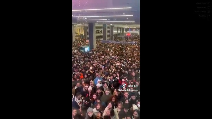 TTC reviewing crowding at Union Station after NYE festivities, fight a factor