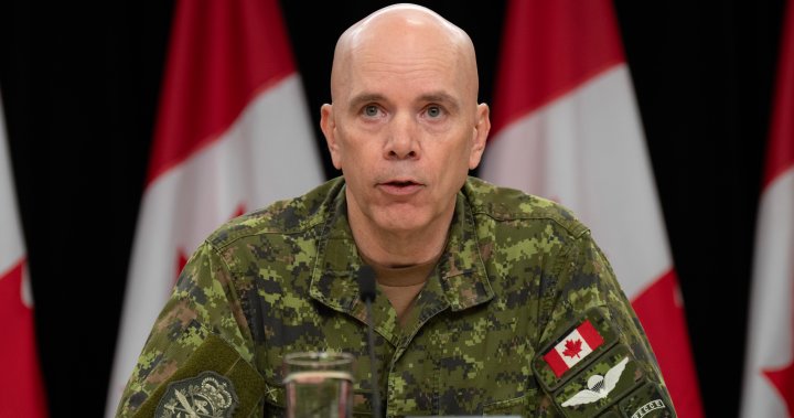 Ген. Уейн Ейър, началник на отбраната на Канада, ще се пенсионира това лято