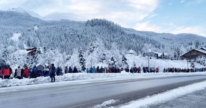 Eindelijk nemen de skiheuvels van de zuidkust een pauze terwijl verse sneeuw grote strepen laat vallen – British Columbia