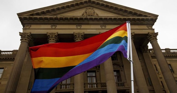 Новите политики на Алберта за транссексуални продължават да повдигат въпроси за правата и вредите: експерт