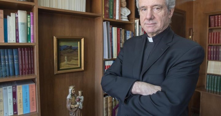 Офисът на римокатолическия архиепископ на Монреал подаде правна жалба срещу