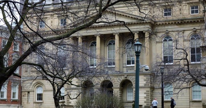 Съдът разрешава групов иск за небрежност срещу министъра на дългосрочните грижи на Онтарио да продължи