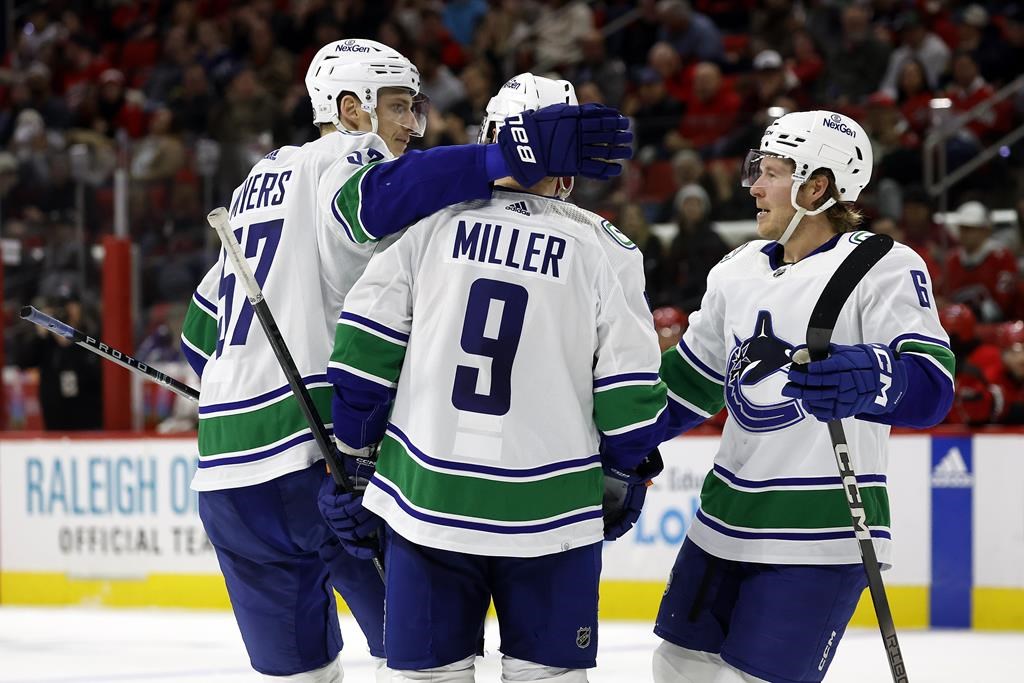 Elias Lindholm Scores 2 In Vancouver Canucks Debut, 3-2 Win Vs Carolina ...