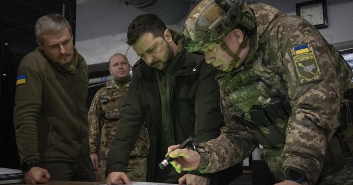 Новият началник на украинската армия каза в петък че непосредствените