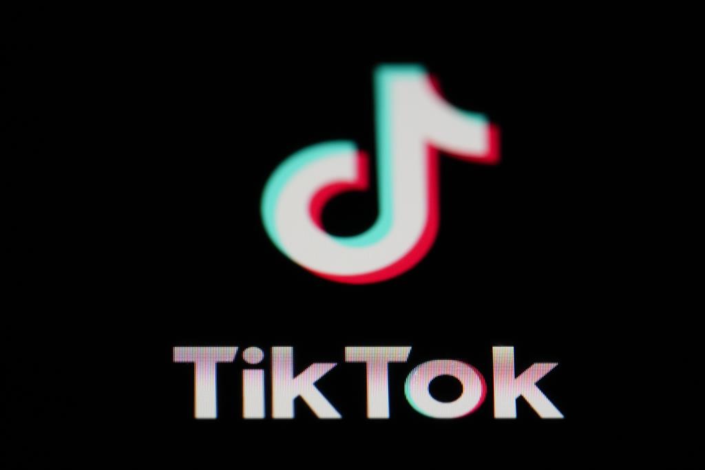 TikTok Ban? Bipartisan U.S. Bill Could Block App Unless Action Taken ...