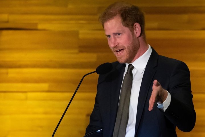 Prince Harry wraps up B.C. visit, promises ‘epic week’ for next year’s Invictus Games