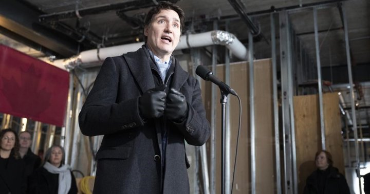 Премиерът Джъстин Трюдо пристига във Ванкувър за обявяване на жилищата