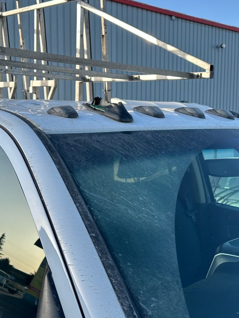 2 bricks thrown off Whitemud Drive overpass part of disturbing trend at