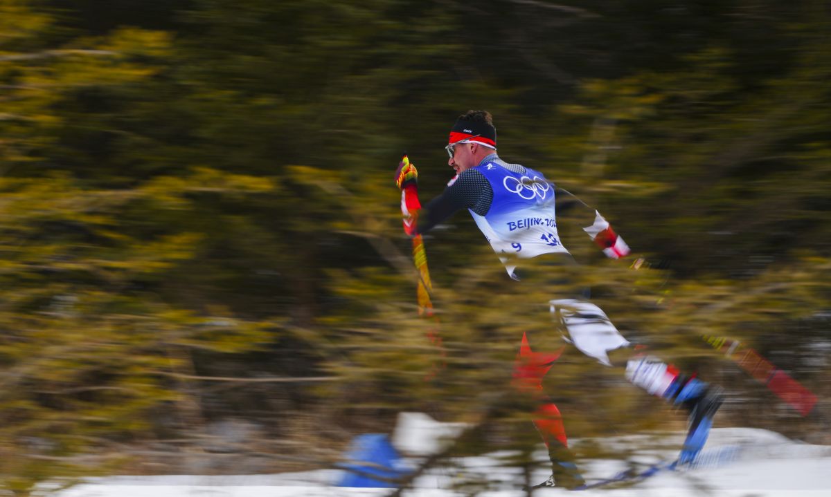 Canadian Antoine Cyr competes in the cross-country skiing men’s 15km classic during the Beijing Winter Olympic Games, in Zhangjiakou, China, Friday, Feb. 11, 2022.