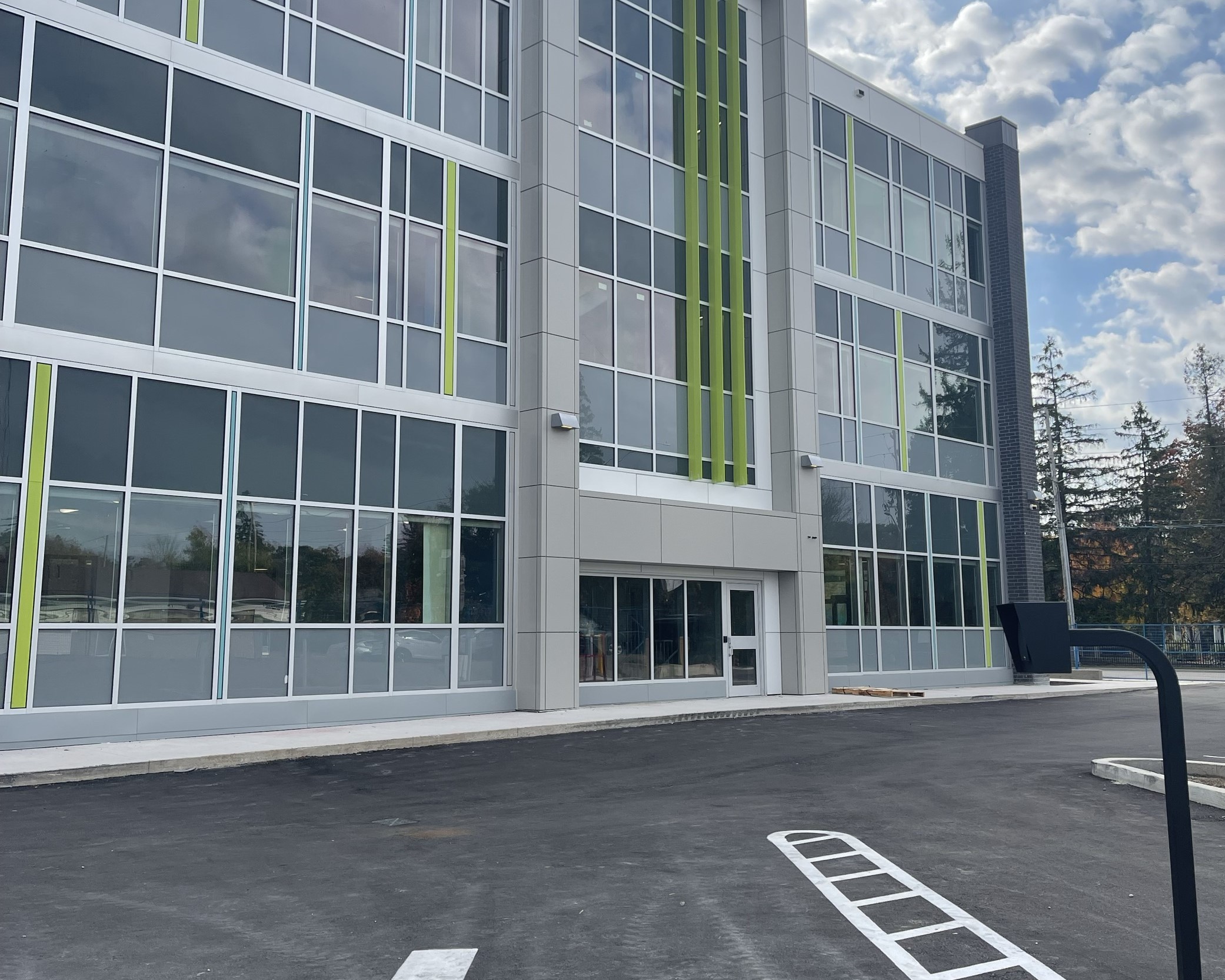 New youth metal health building opens in Guelph