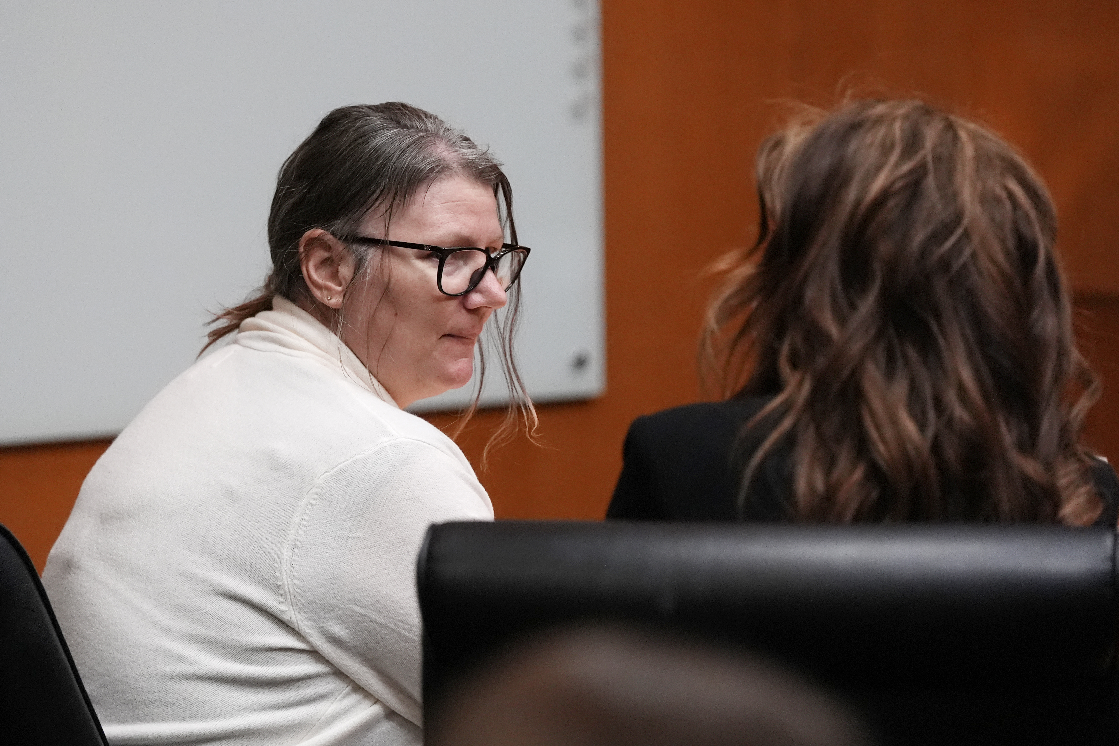 Във вторник съдебно жури от Мичиган осъди майката на стрелец