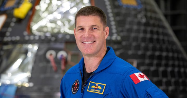 „Натискане на човечеството“: Канадски астронавт посещава Реджина преди пътуването до Луната