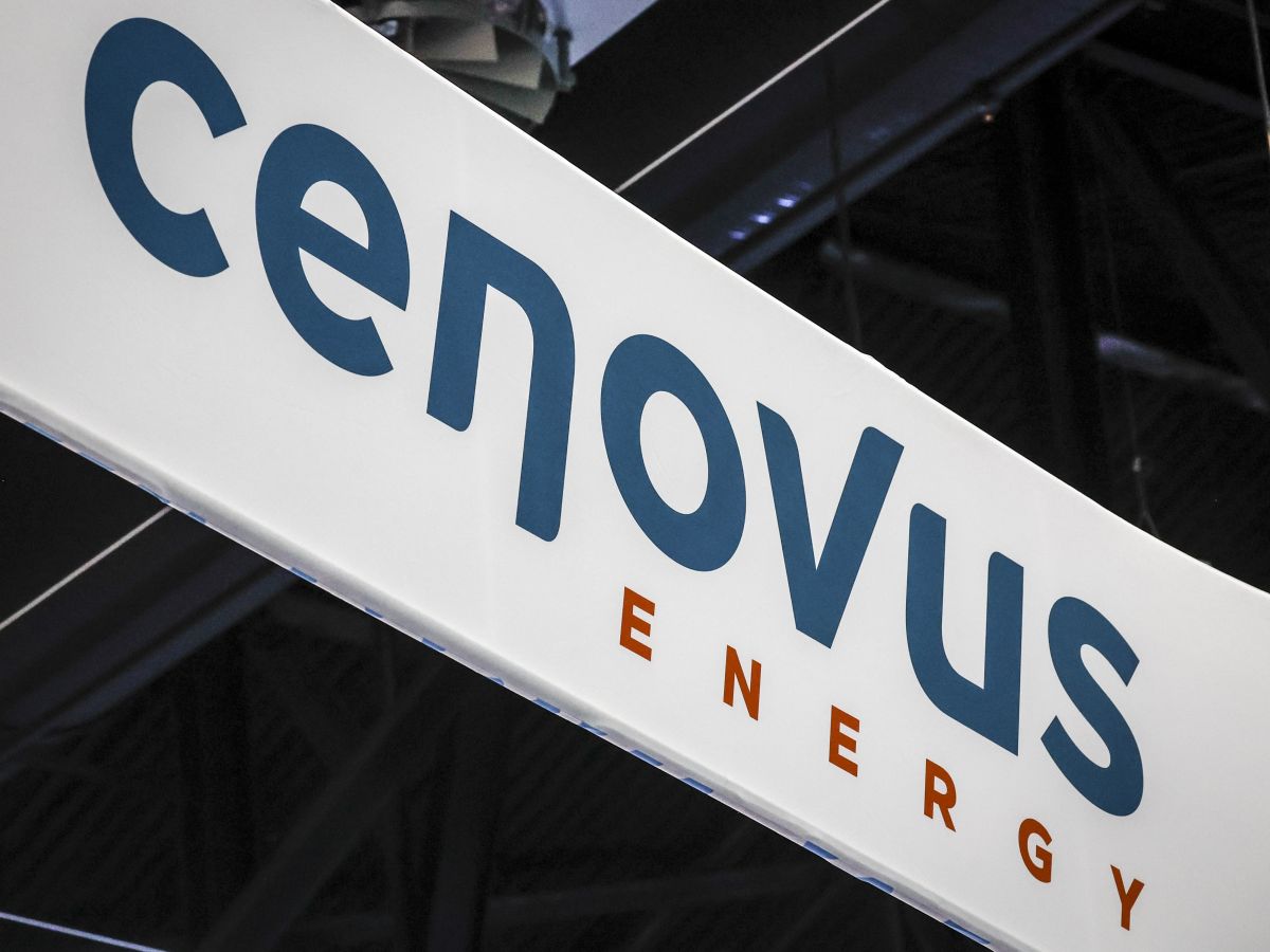 TSX Gains as Cenovus Energy and Gold Exports Lift Toronto Market