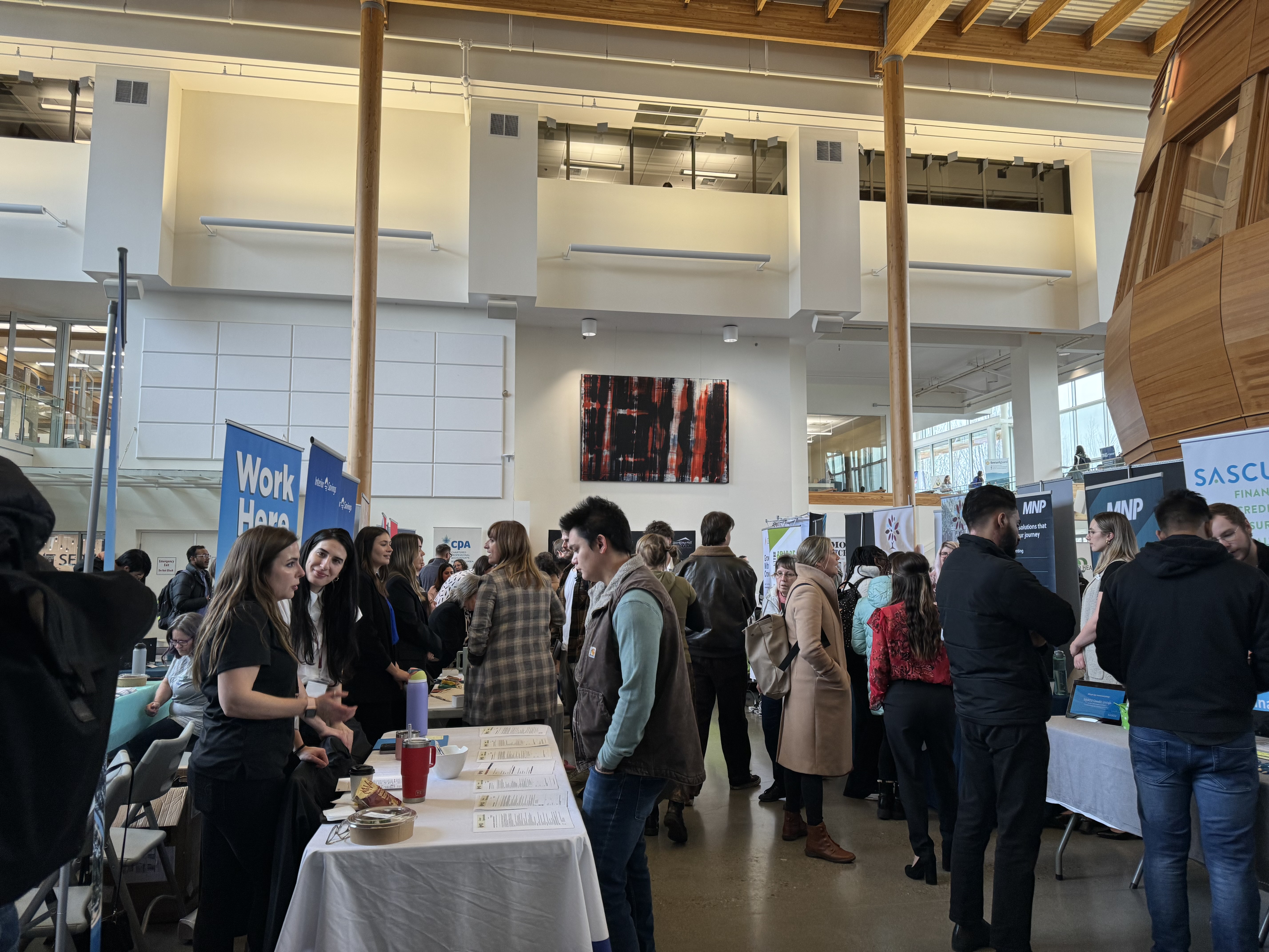 Годишното изложение за кариери и панаир на заетостта в колежа