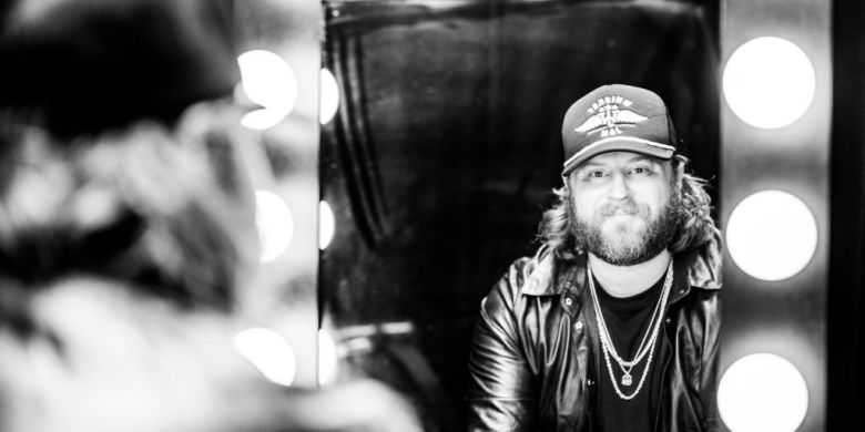 Nate Smith World On Fire Nine Weeks #1 on ACC with Kix Brooks