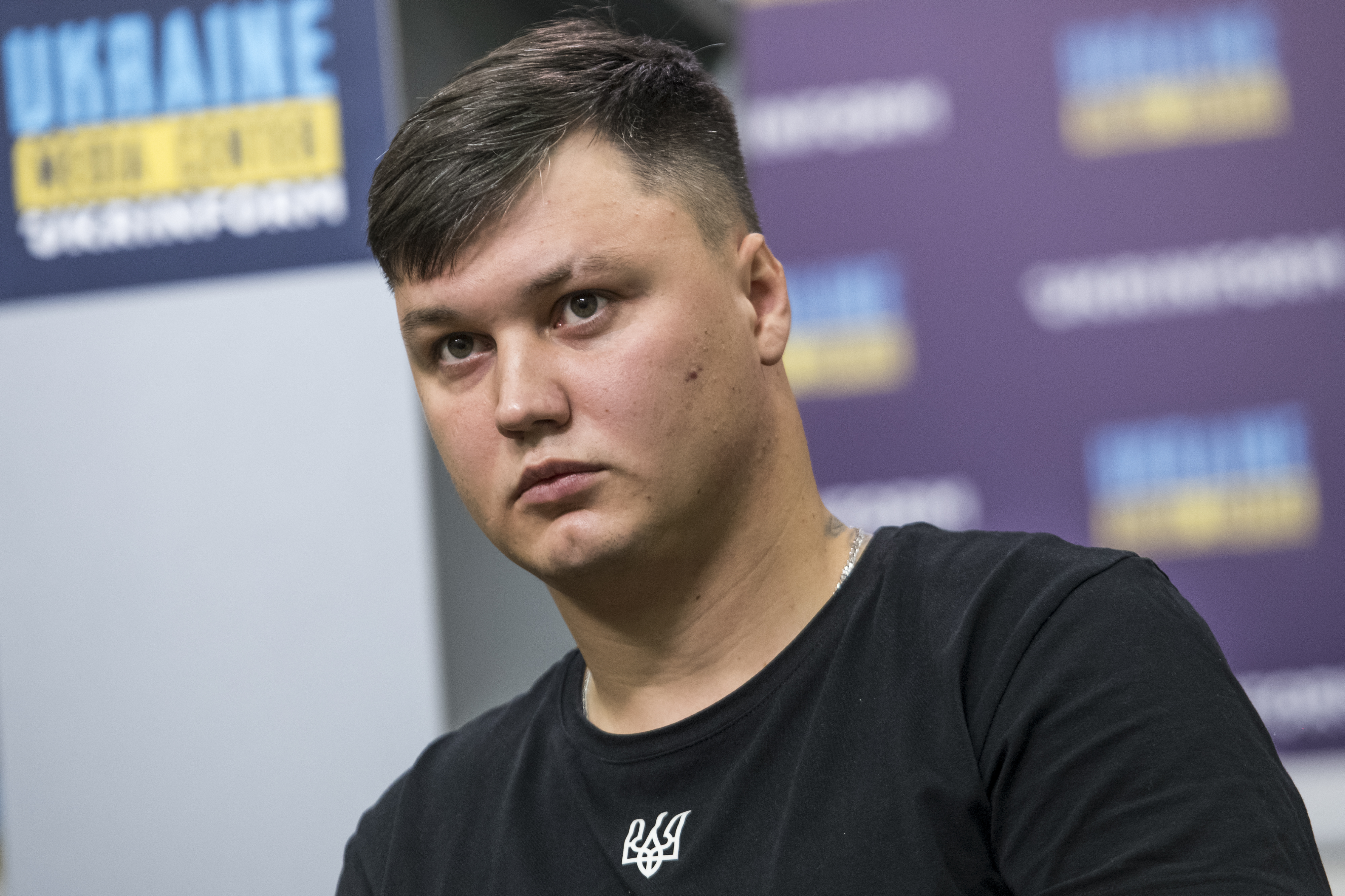 Пилот който дезертира от Русия и излетя с военния си