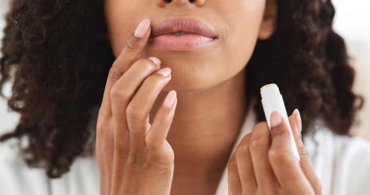 Спасяване на устни: Време е да изпробвате тези 10 популярни балсама