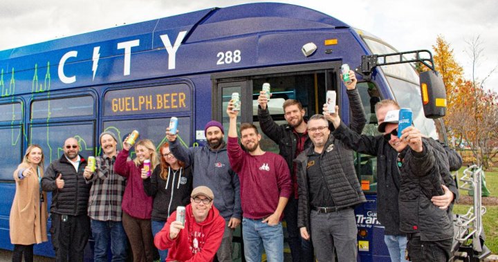 The Guelph Beer Bus тръгва в града за четвърта година Автобусът е