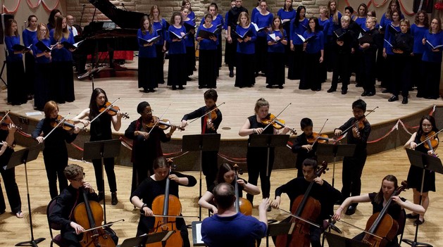 Guelph Youth Singers започнаха 2024 г финансово високо Местният награден хор