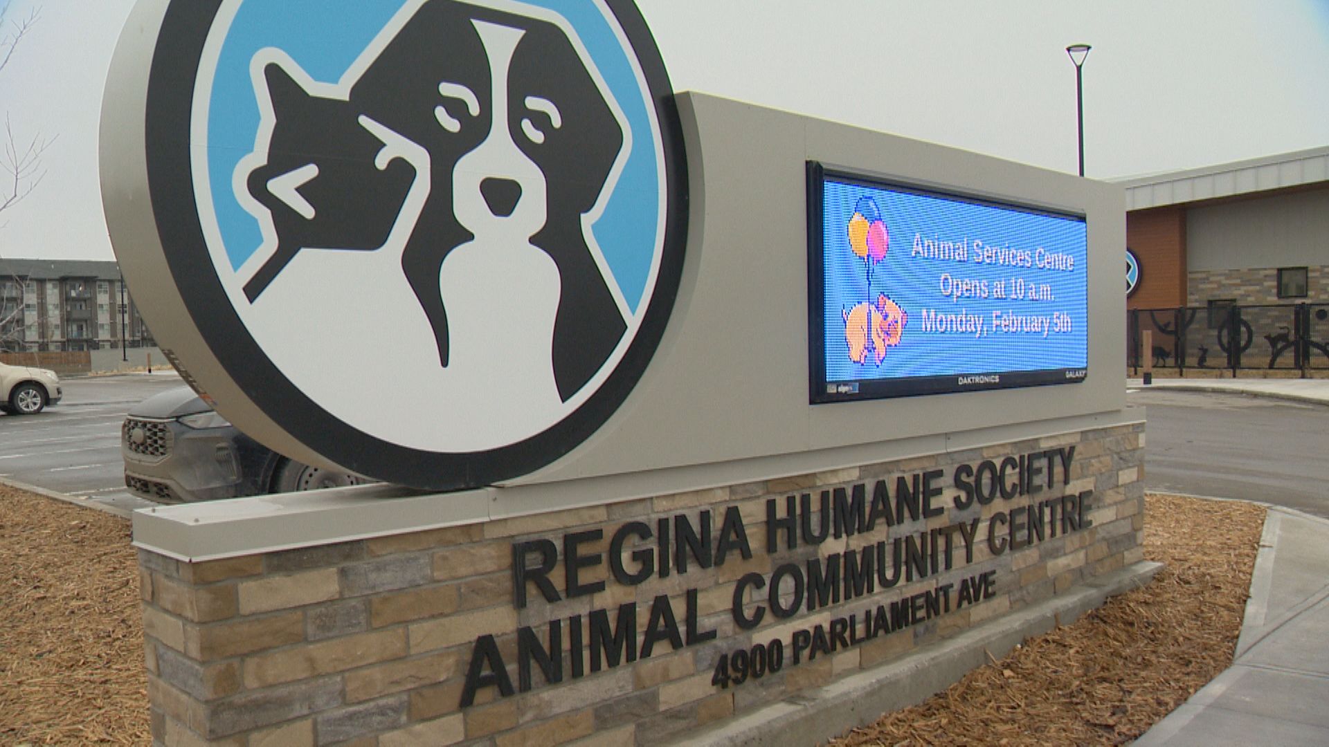 Това е вълнуващ ден за Regina Humane Society RHS след