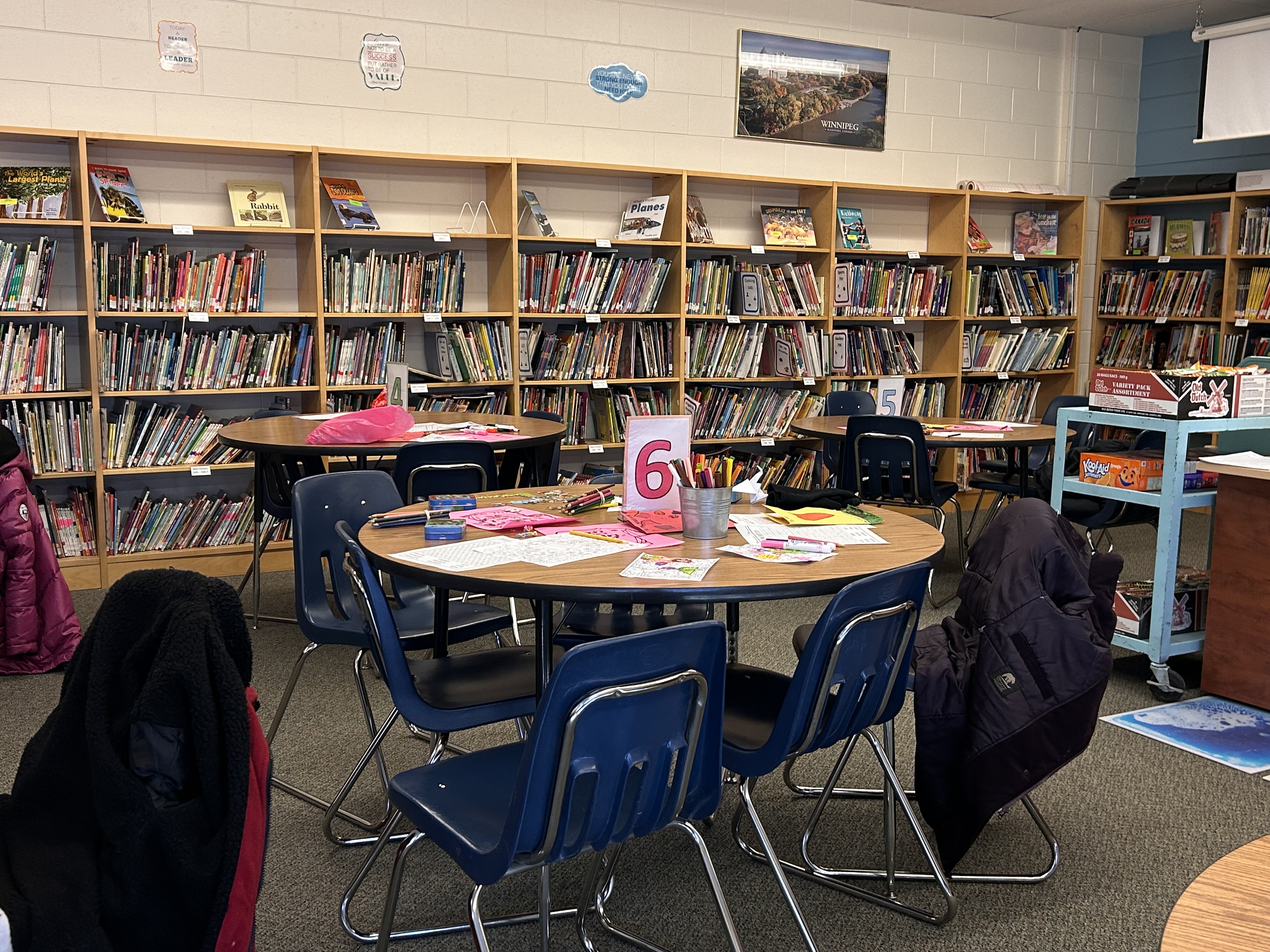 Жителите на Манитоба бяха насърчени да носят розови ризи в