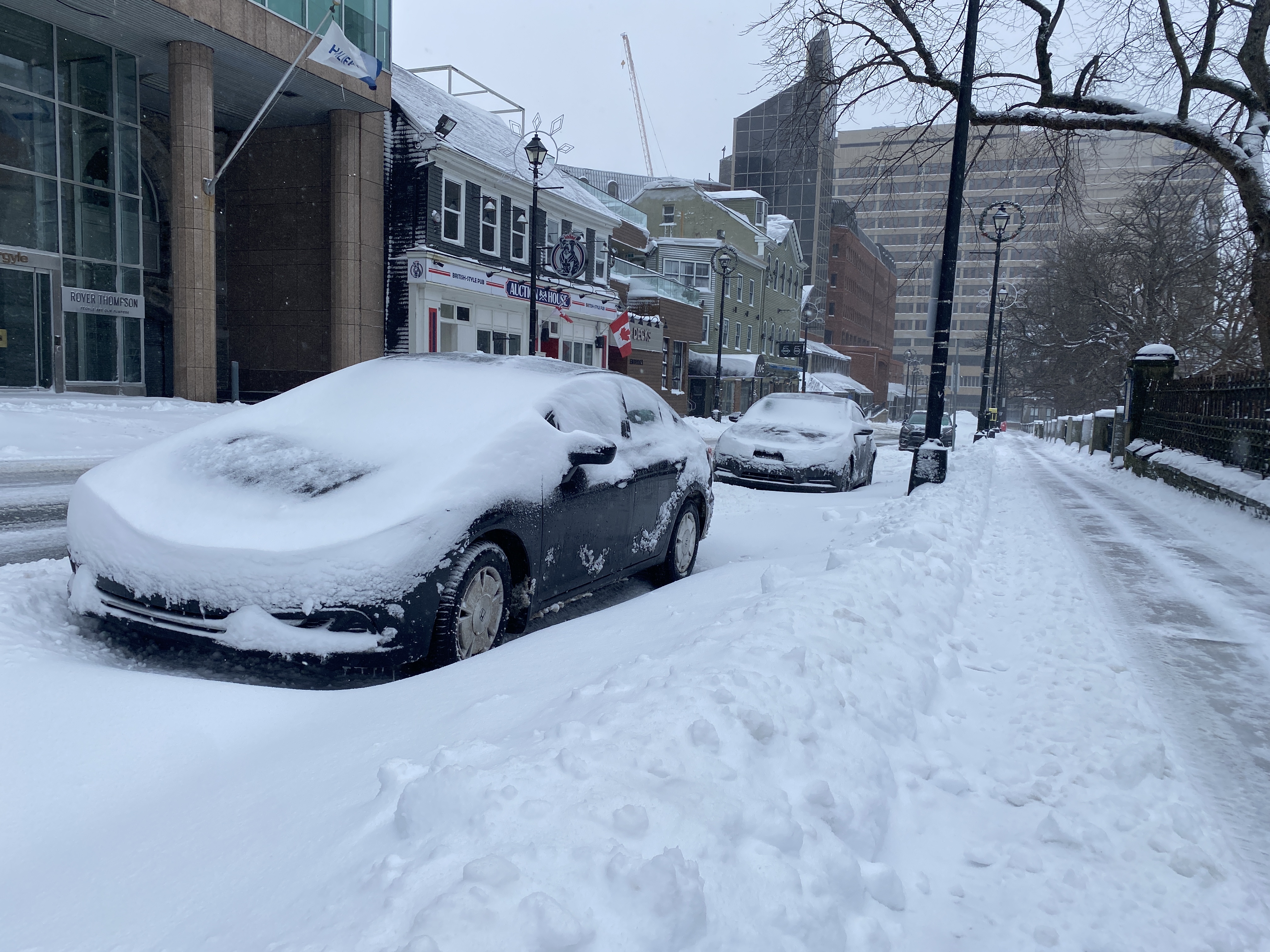 Жителите на Нова Скотия се събудиха в зимна страна на