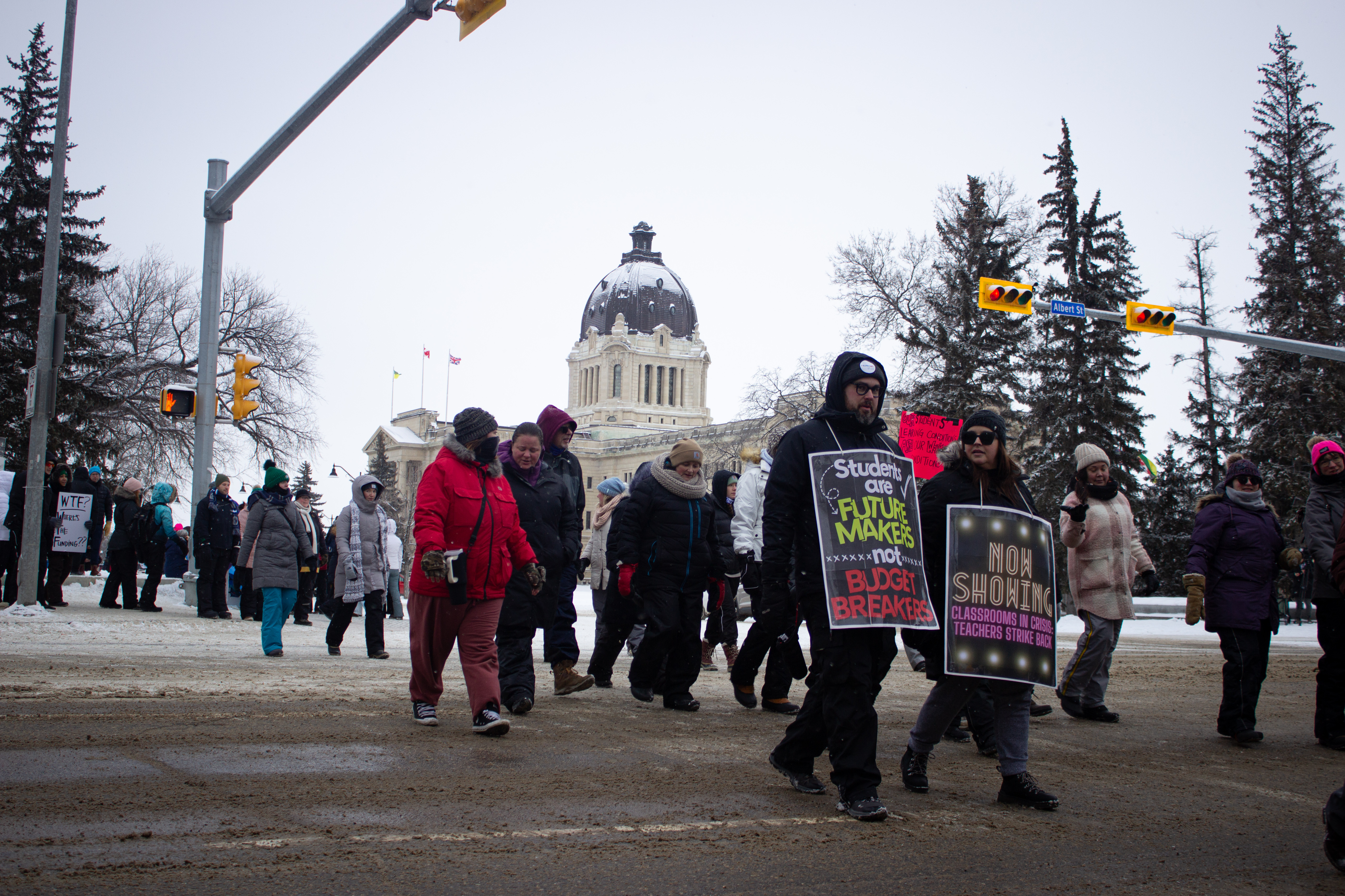 След съобщението в сряда вечерта че Федерацията на учителите в