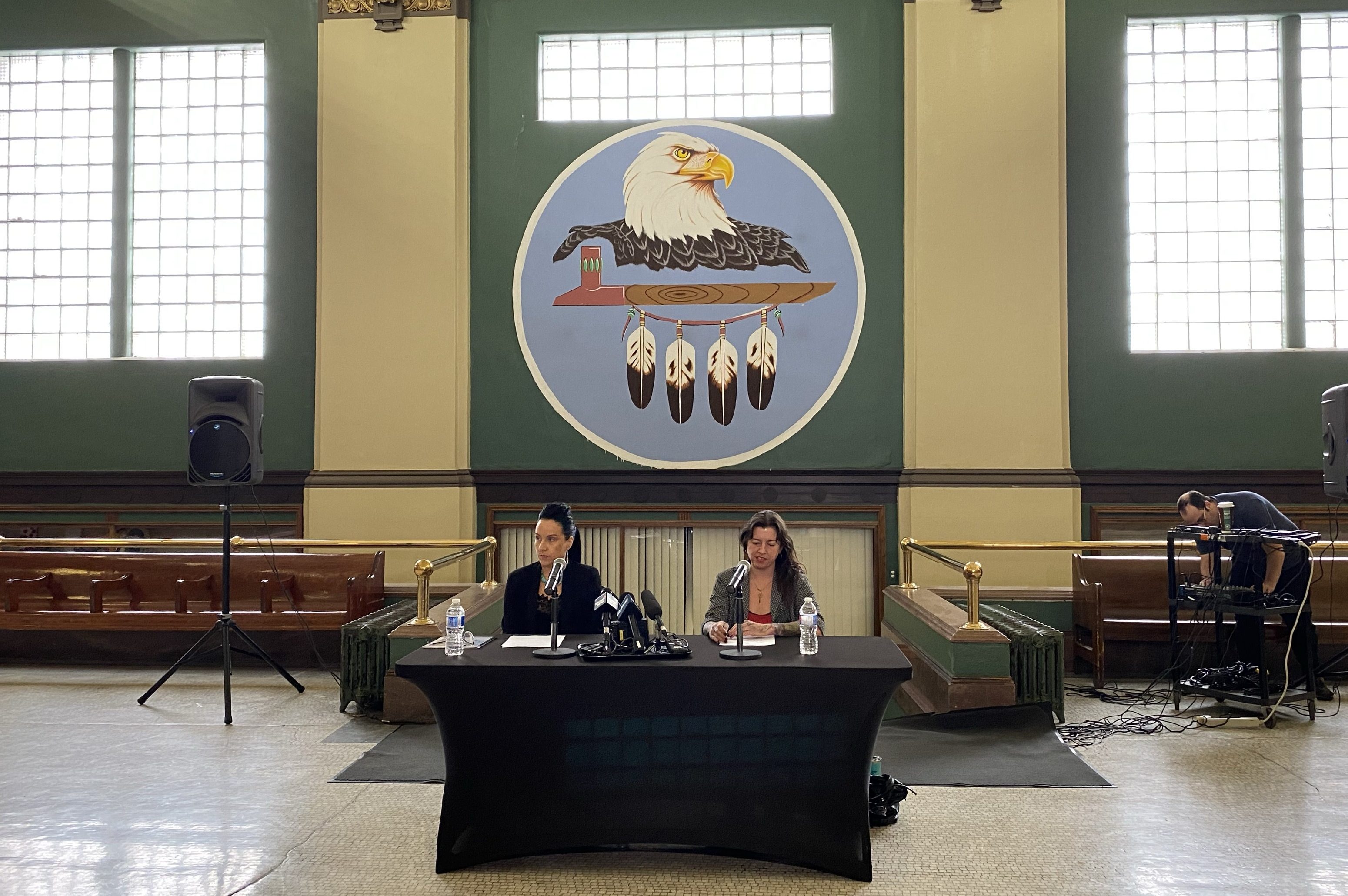 Кръгът на ръководителите на местното население в Уинипег WIEC казва