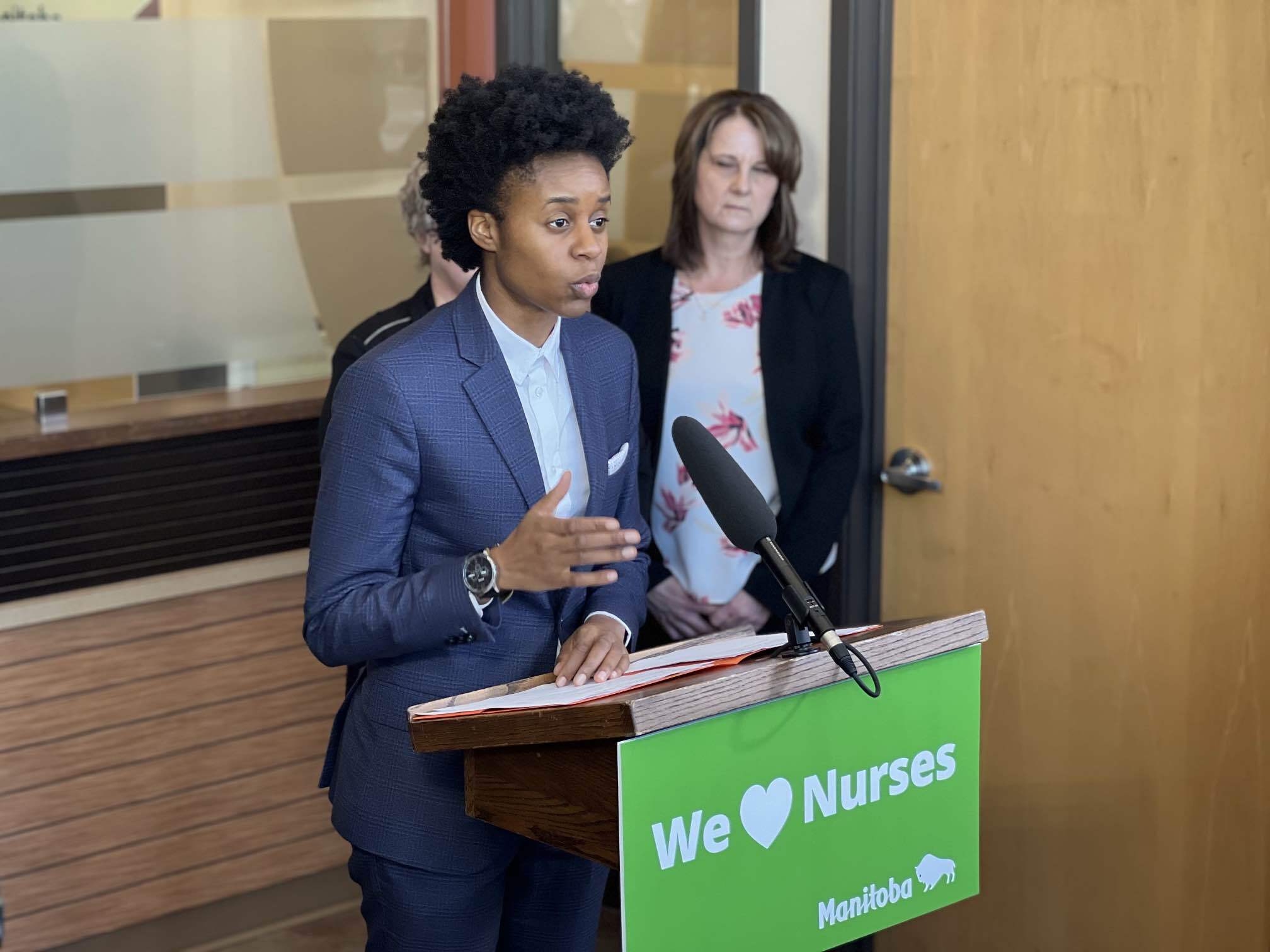 Правителството на Манитоба се обединява с провинциалните колежи за медицински