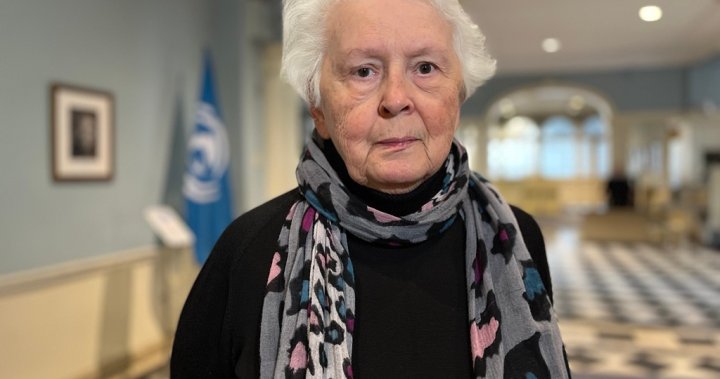„Не трябва да бъде така“: N.S. жена планира да се върне на работа на 77 години на фона на високите разходи за живот